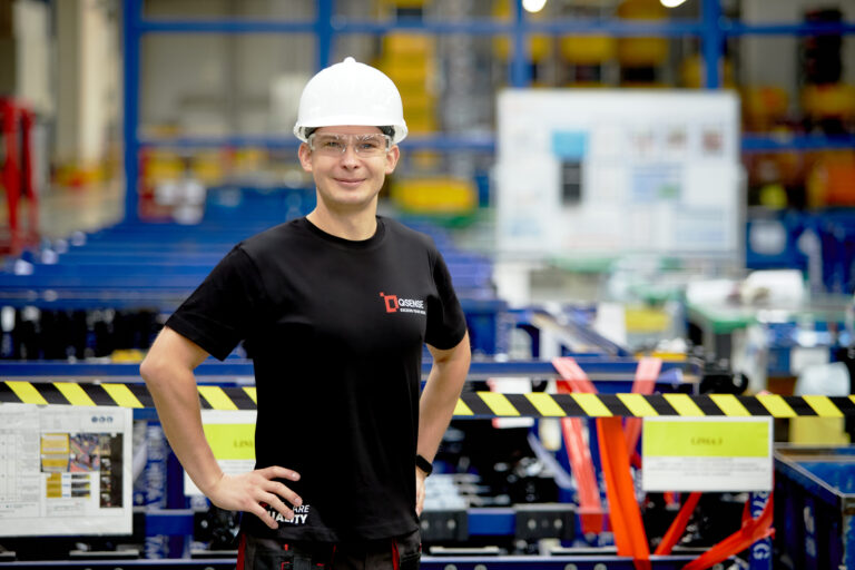 Производственный рабочий, рабочий без опыта