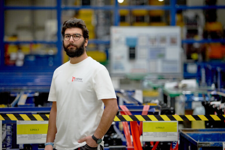 production worker, quality control, work without experience